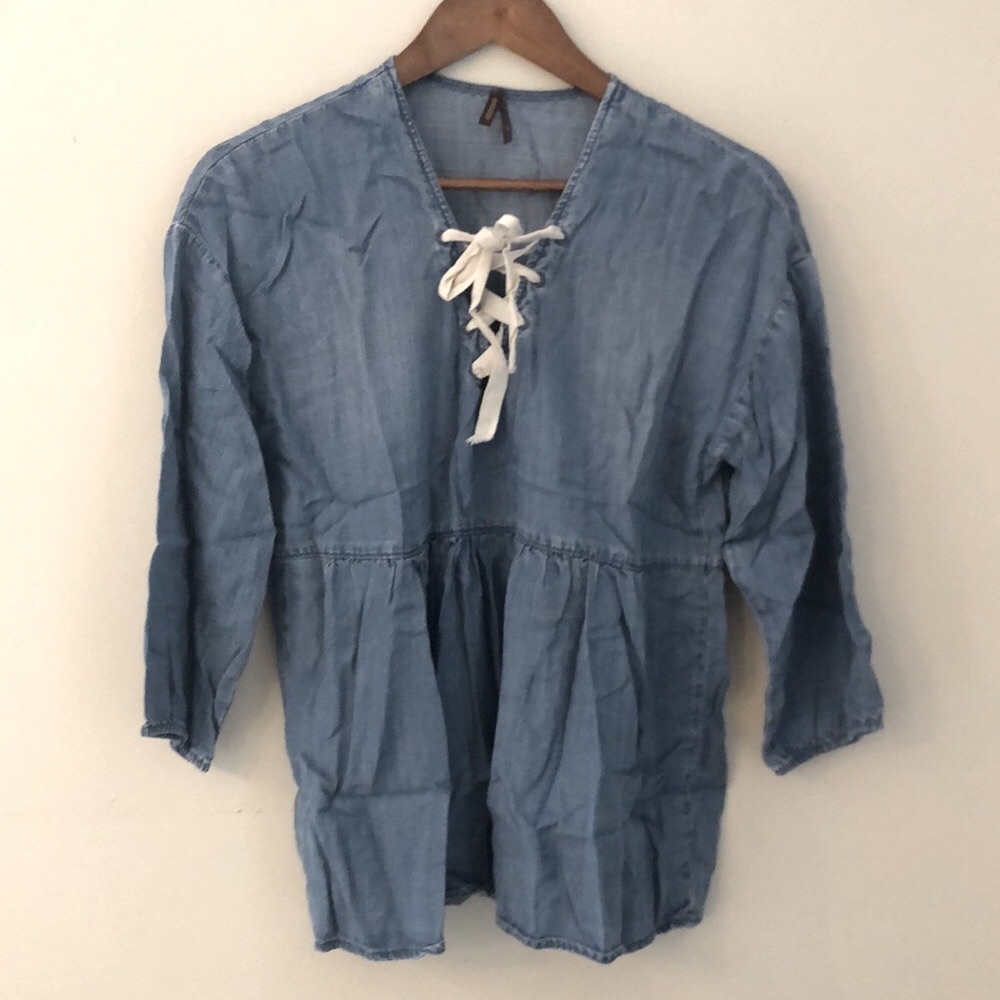 Stetson Light Blue Denim coastal cowgirl Shirt with cream shoestring lace SZ SM